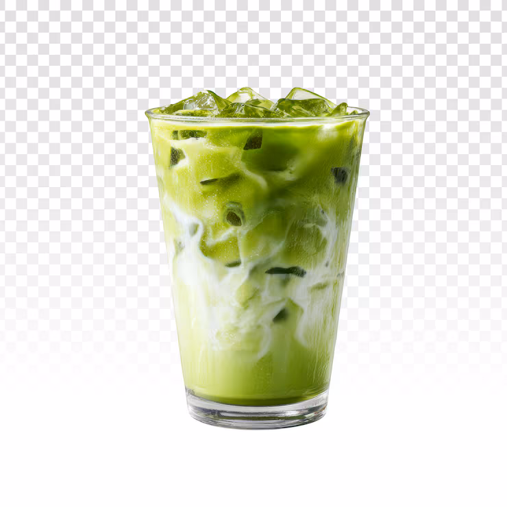 Fresh matcha drink at Luna Café